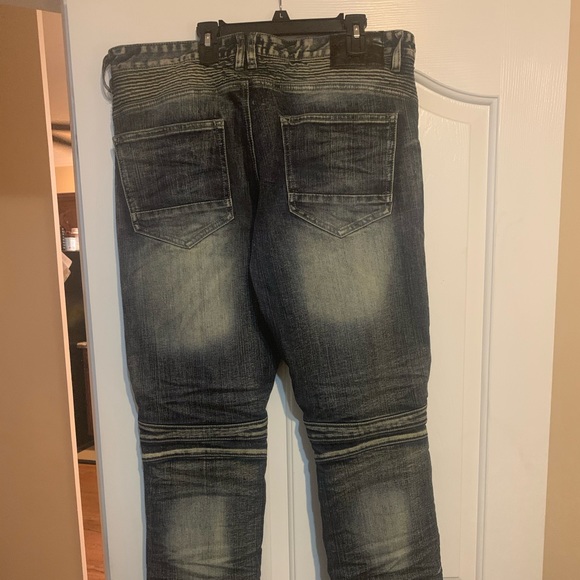 Men’s Jeans - Picture 2 of 2